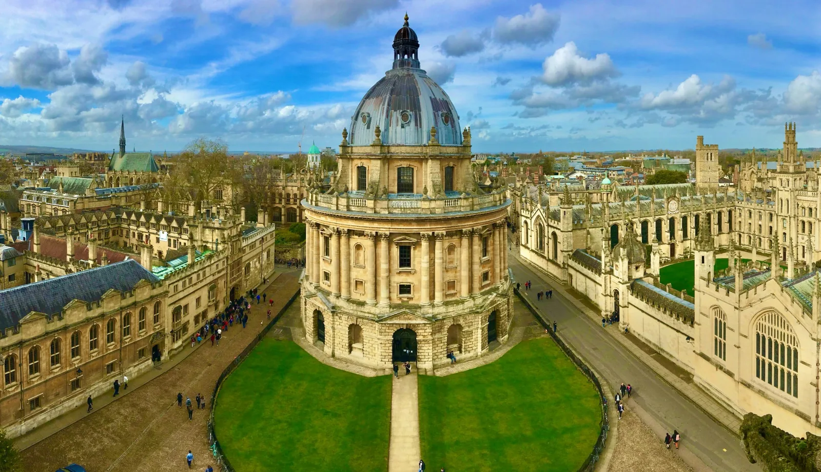Historic university buildings and the Radcliffe Camera in Oxford, United Kingdom